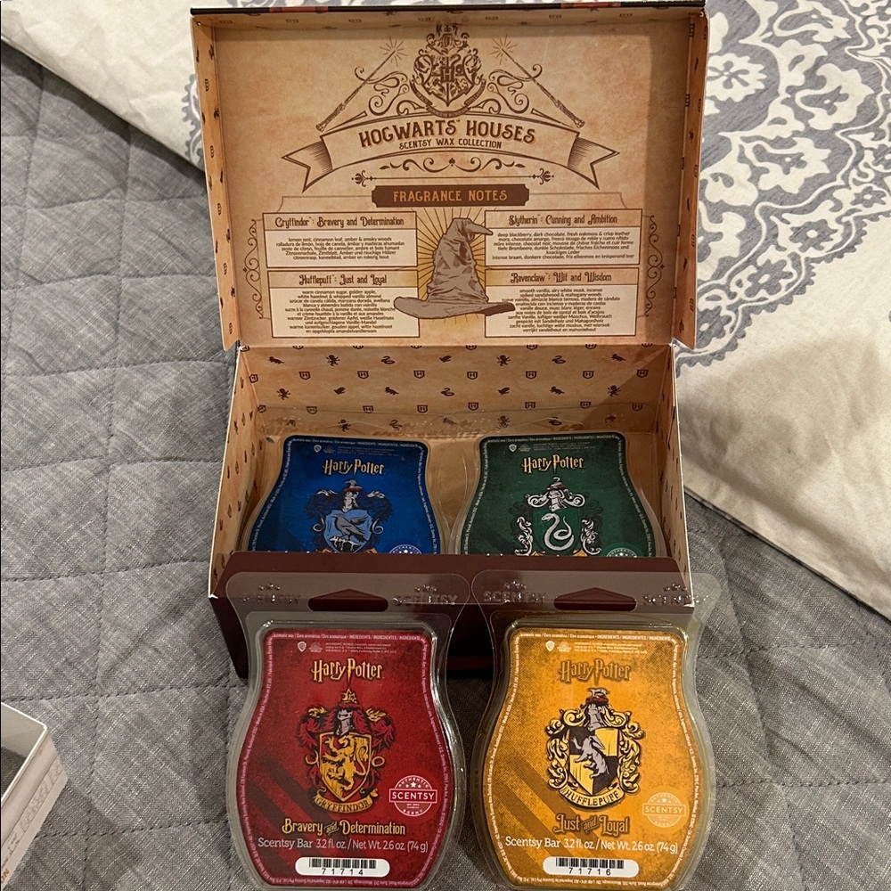Scentsy Hogwarts Houses Wax Collection